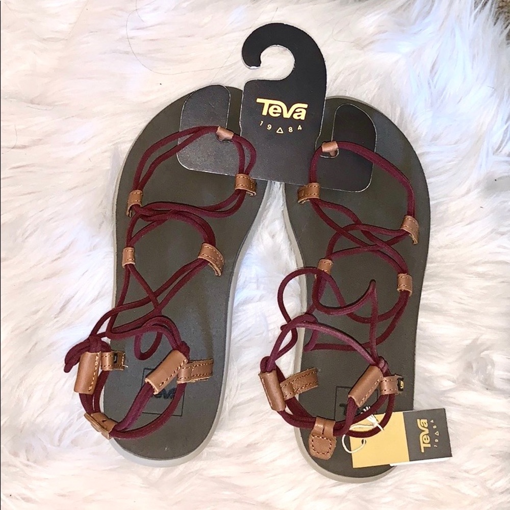 Teva Voya Infinity Sandals